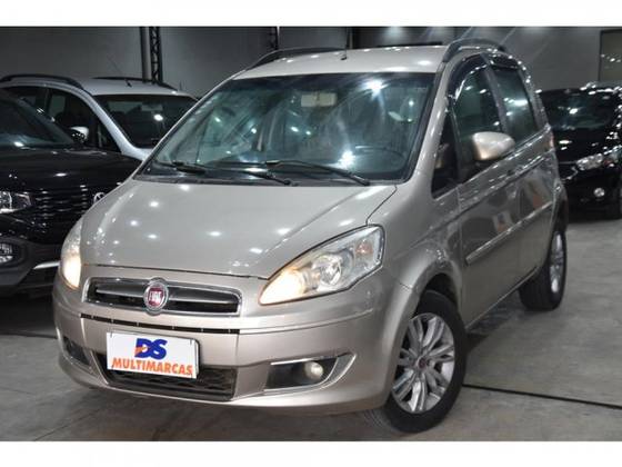 FIAT IDEA 1.4 MPI ATTRACTIVE 8V FLEX 4P MANUAL FIAT IDEA 1.4 MPI ATTRACTIVE 8V FLEX 4P MANUAL